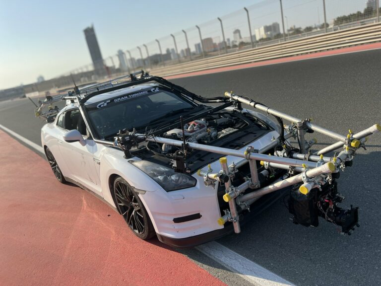 Nissan GT-R camera car rouling tournage pelure