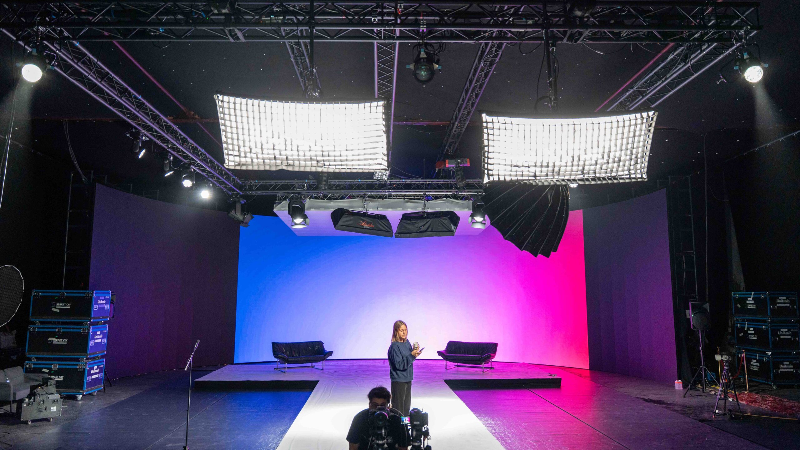 VPH studio production virtuelle led masque off video youtube gaelle garcia diaz