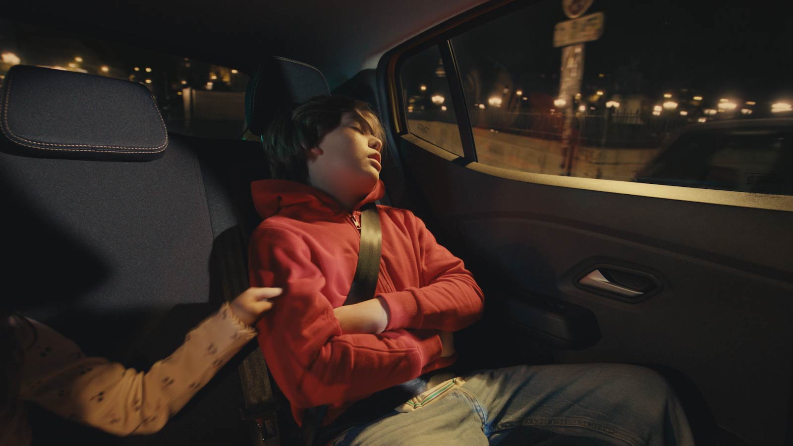 Publicite studio led produciton virtuelle dacia sandero